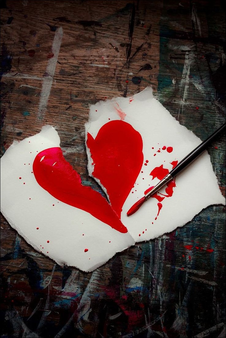 alone-broken-heart-dp