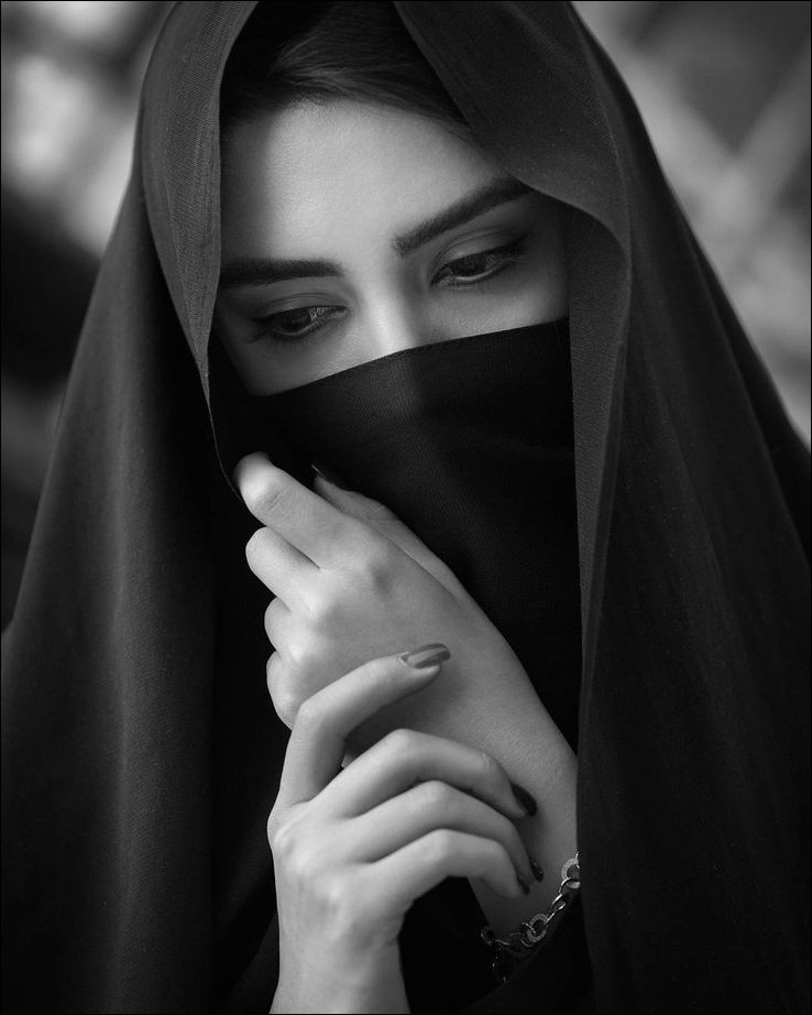 alone-dp-girl