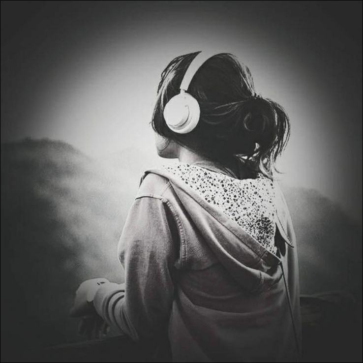 alone-dp-girl