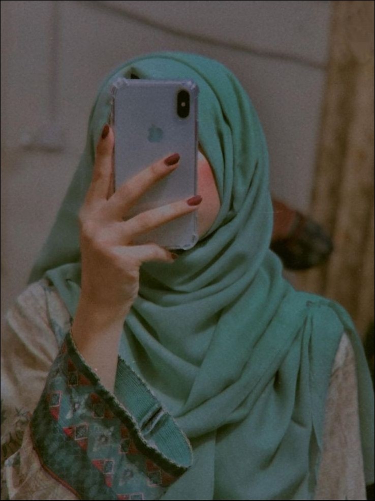 black-hijab-girl-dp black-hijab-girl-dp