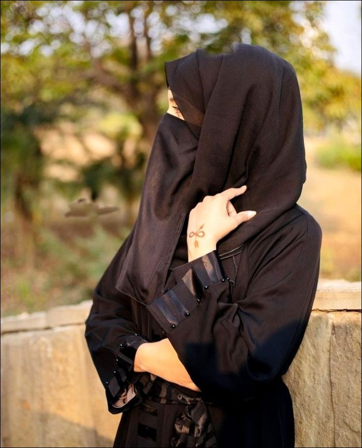 black-hijab-girl-dp black-hijab-girl-dp