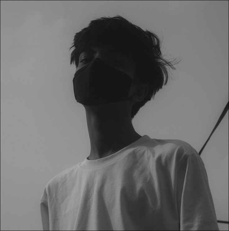 crying-sad-boy-dp