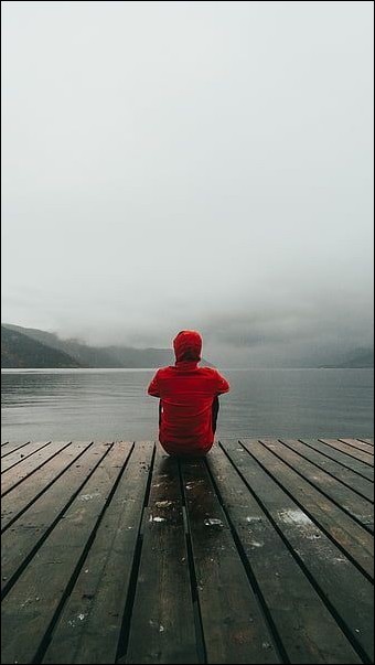 crying-sad-boy-dp