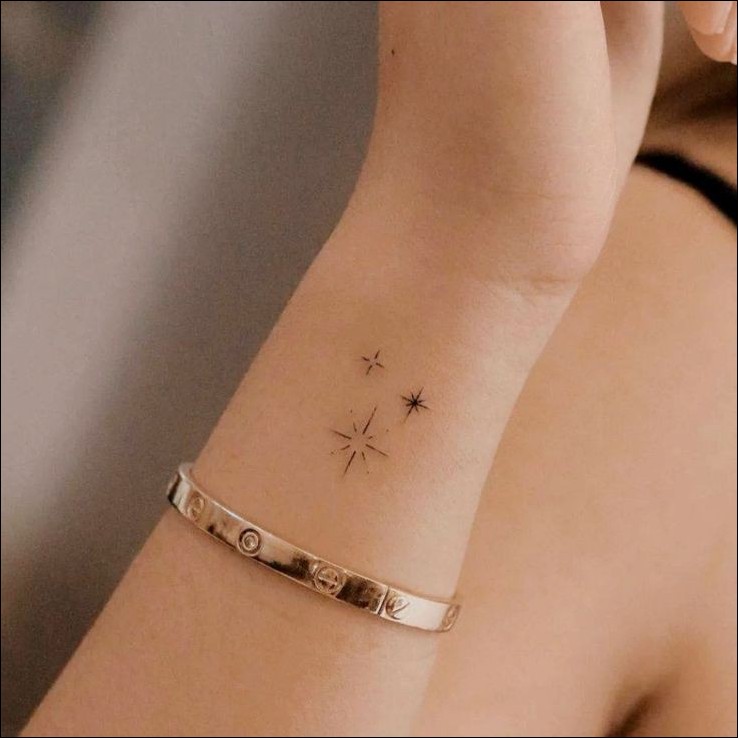 hand-tattoo-for-girls