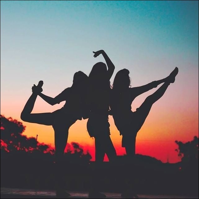 stylish-friends-dp