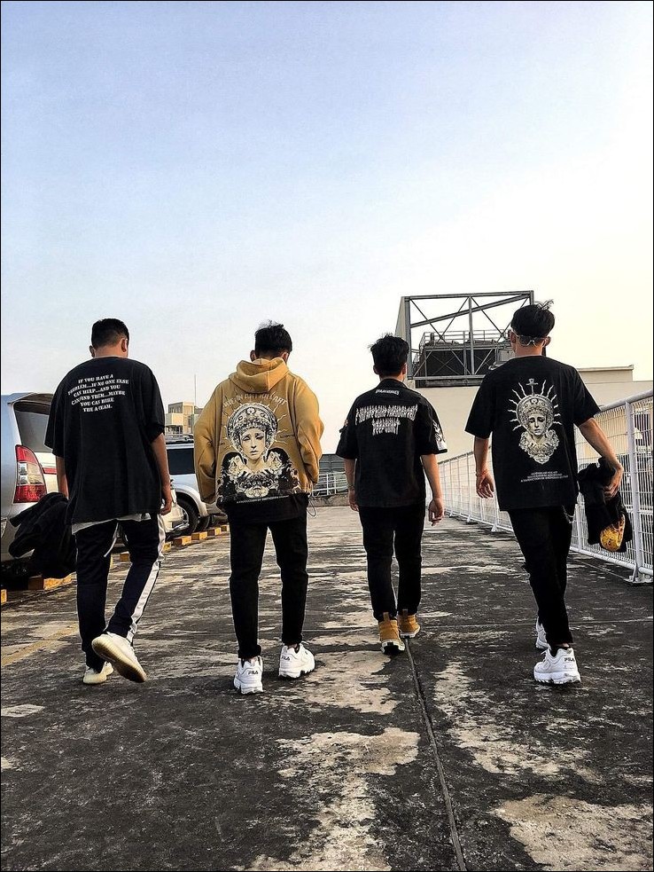 stylish-friends-dp