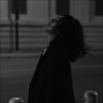 whatsapp-alone-sad-girl-dp