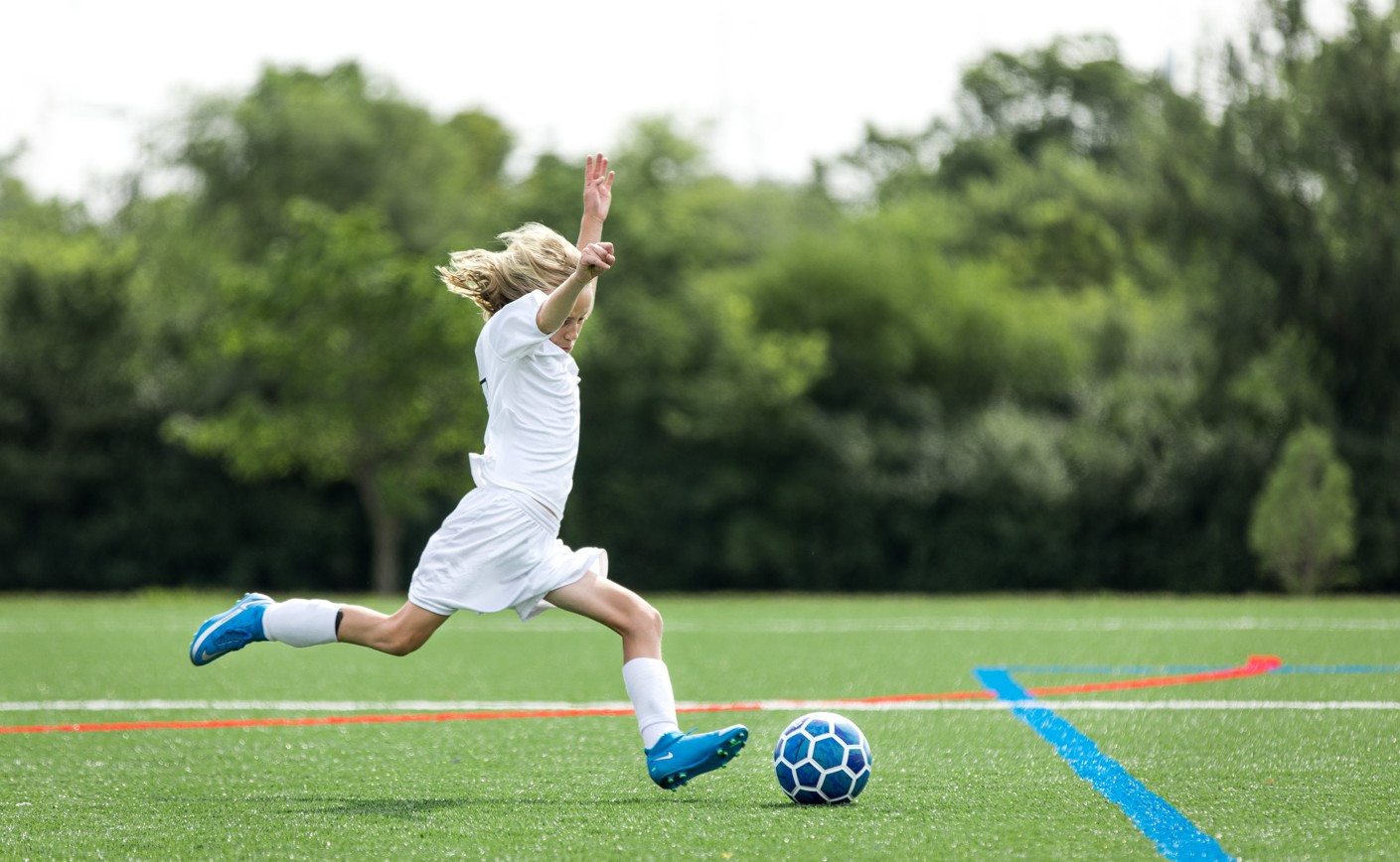 How to Capture the Perfect Sports Action Shots for Your DFS Lineups