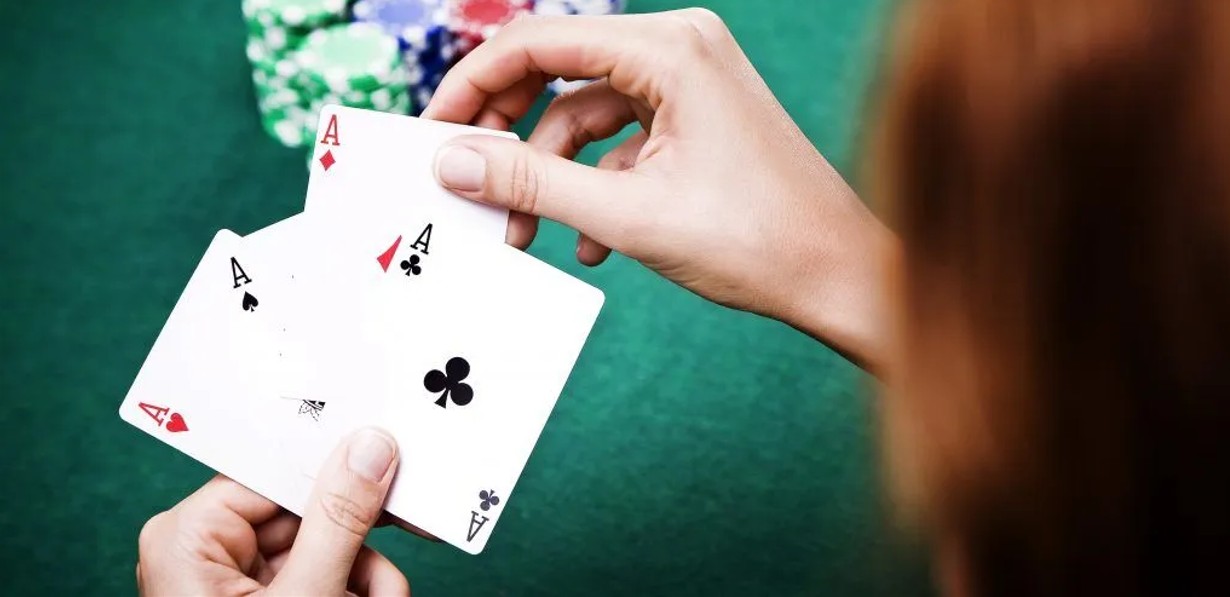 How Do You Avoid Over Committing To A Hand In Omaha Poker How Do You Avoid Over Committing To A Hand In Omaha Poker?