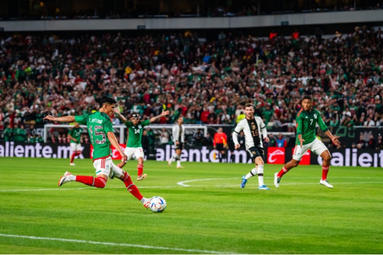 Teams to Watch & Emerging Storylines World Cup