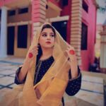 [+] New & Stylish Instagram Dp For Girls & Boys ()