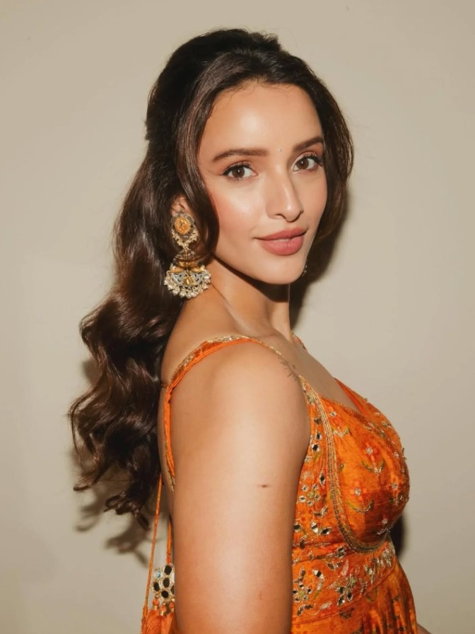 Tripti Dimri Hot Pics