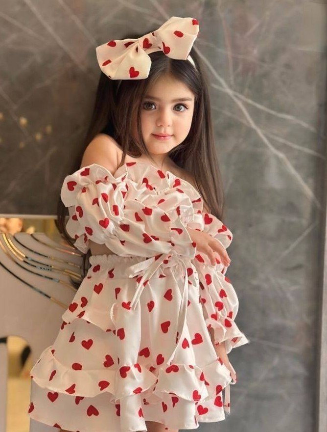 Whatsapp DP Cute baby girl