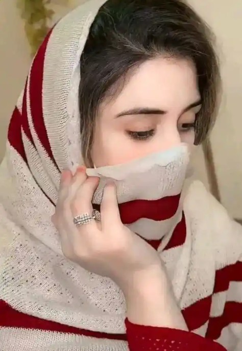 Mask Girl DP, Photos, Pictures & Wallpapers (2026) Mask Girl DP