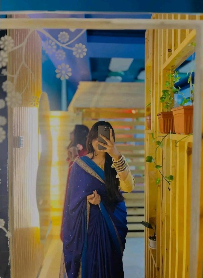 Attitude Girl DP