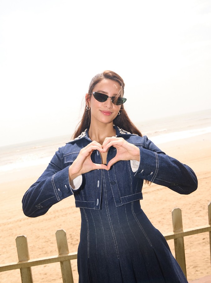 Tripti Dimri Hot Pics