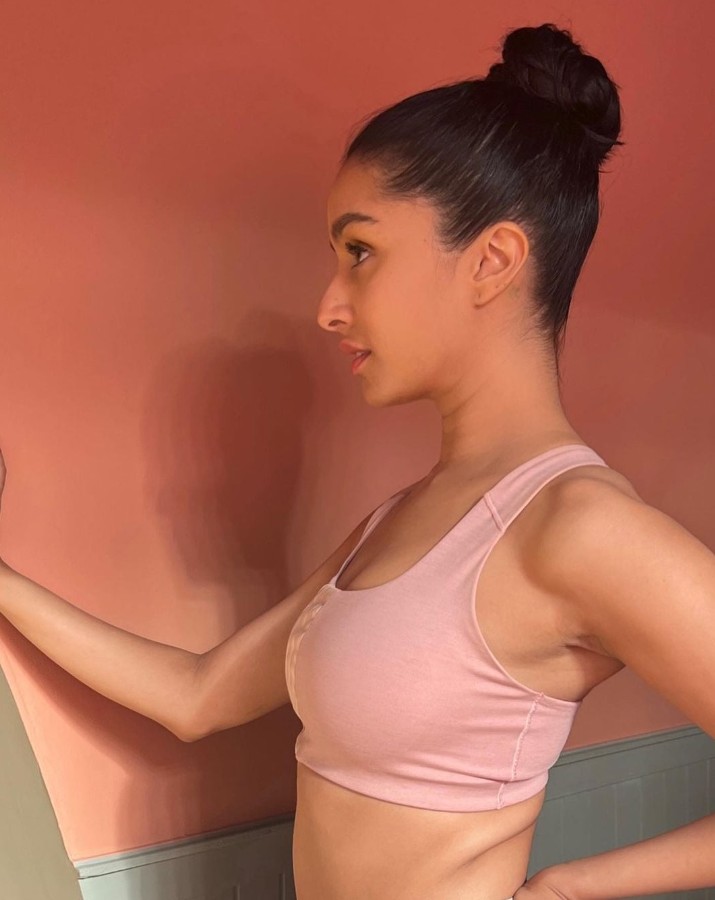 Shraddha Kapoor Hot Pics