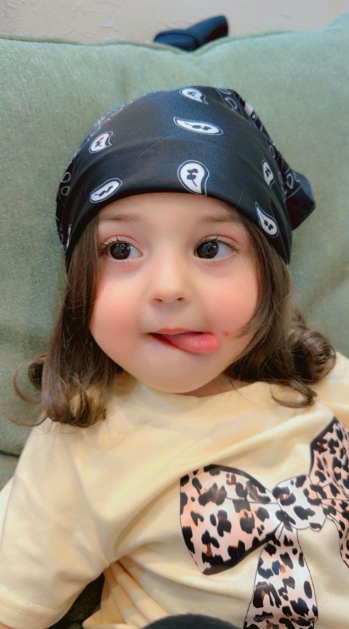 Whatsapp DP Cute baby girl