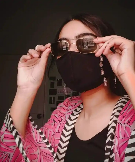 Mask Girl DP, Photos, Pictures & Wallpapers (2026) Mask Girl DP