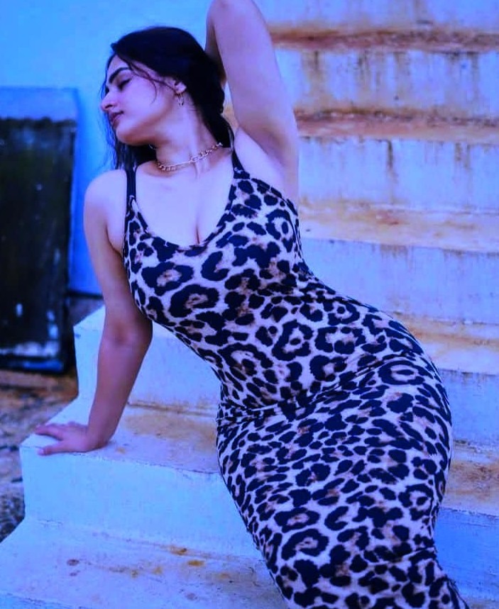 Ayesha Khan Hot Pics
