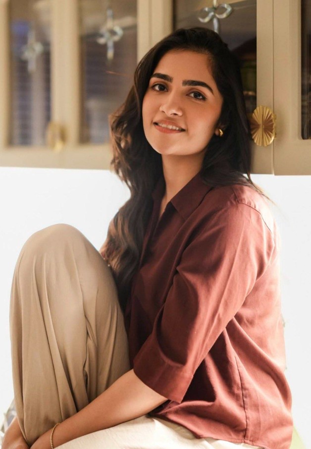 Rukmini Vasanth Hot Photos