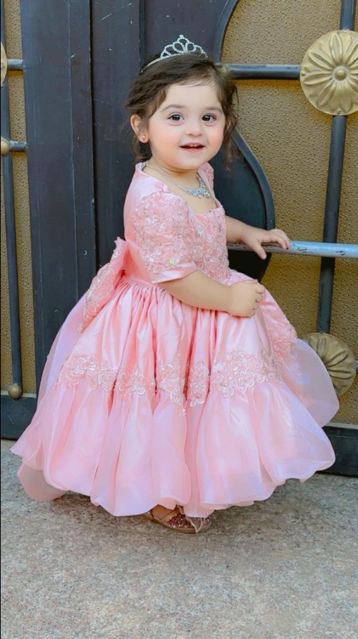 Whatsapp DP Cute baby girl