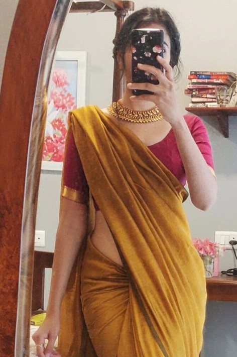 Saree Girl Dp