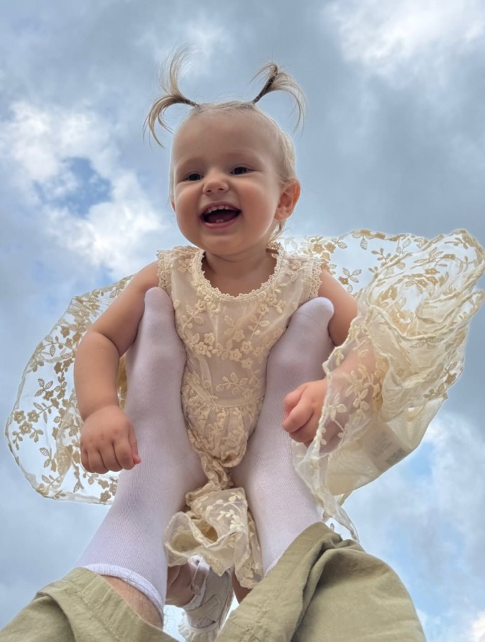 Whatsapp DP Cute baby girl