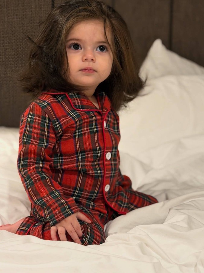 Whatsapp DP Cute baby girl