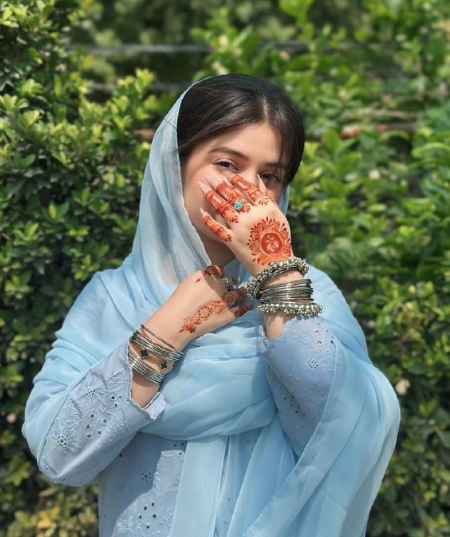 Mask Girl DP, Photos, Pictures & Wallpapers (2026) Mask Girl DP