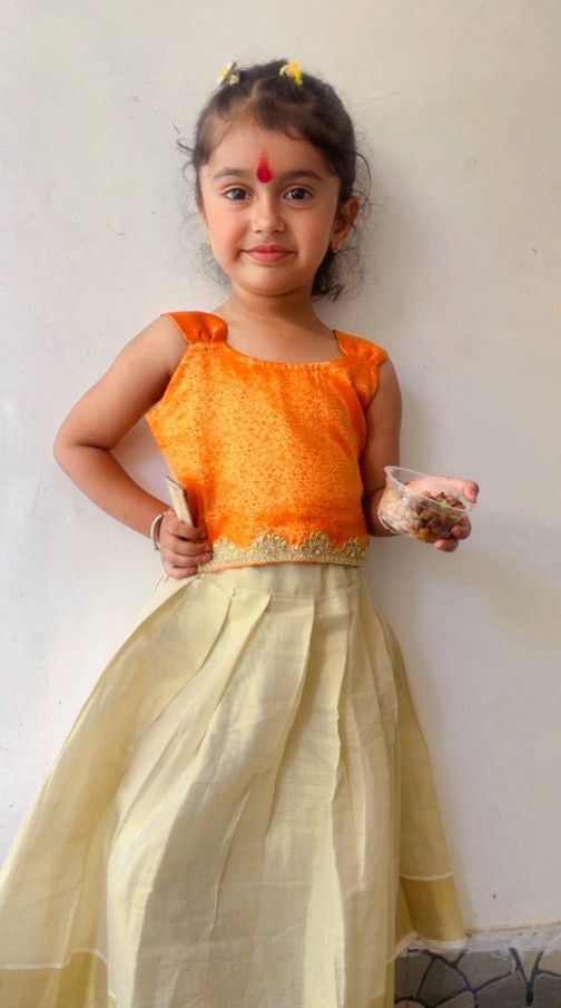 Whatsapp DP Cute baby girl