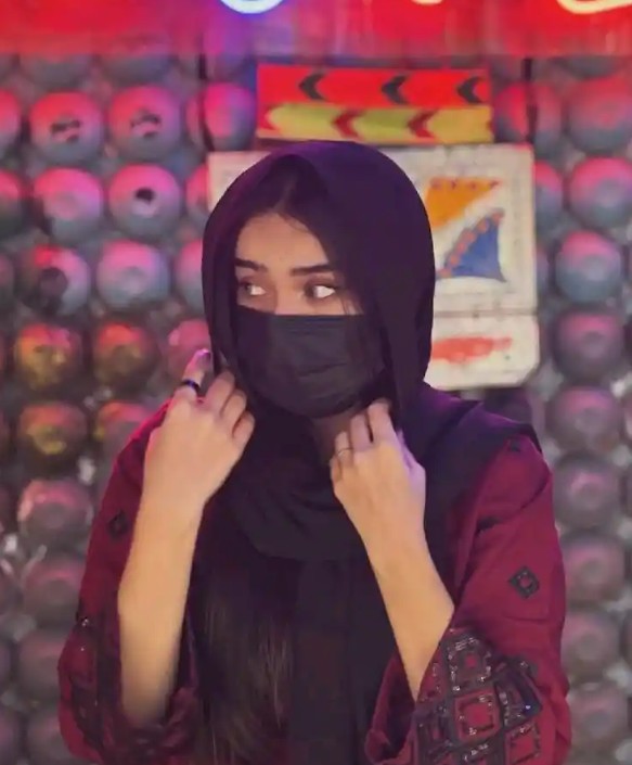 Mask Girl DP, Photos, Pictures & Wallpapers (2026) Mask Girl DP