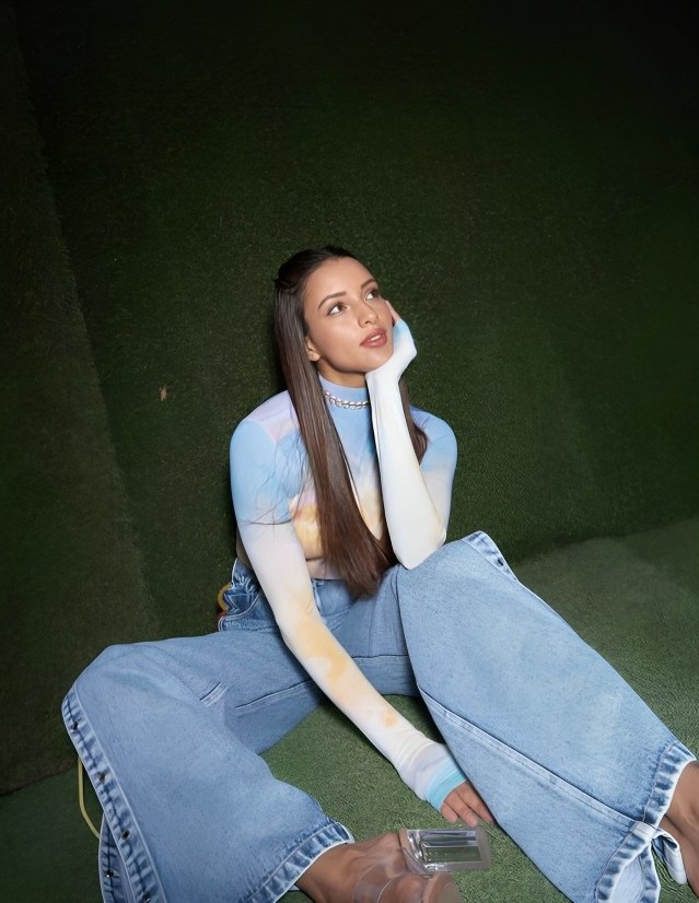 Tripti Dimri Hot Pics