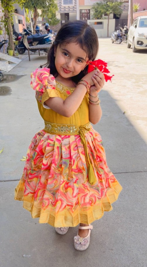 Whatsapp DP Cute baby girl