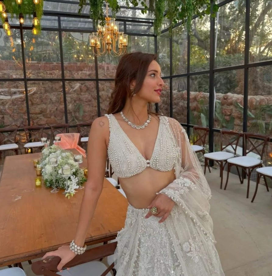 Tripti Dimri Hot Pics