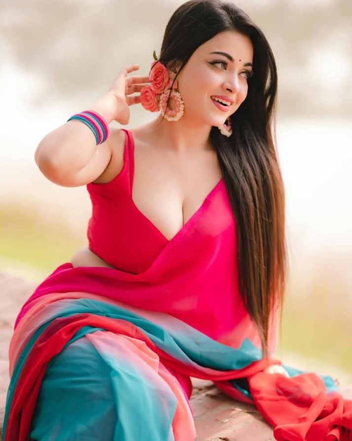Desi Boobs Pics- Images- Photos- Pictures & Wallpapers ()