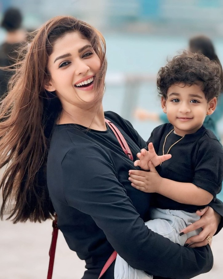 Screenshot Nayanthara Hot Pics