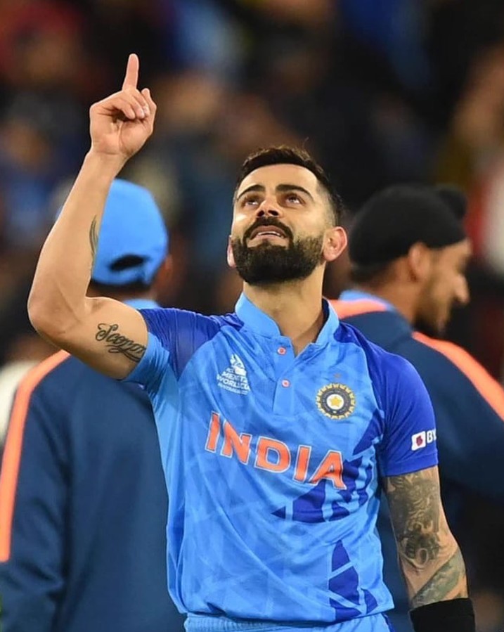 Virat Kohli Photos- Images- Pictures & Wallpapers ()