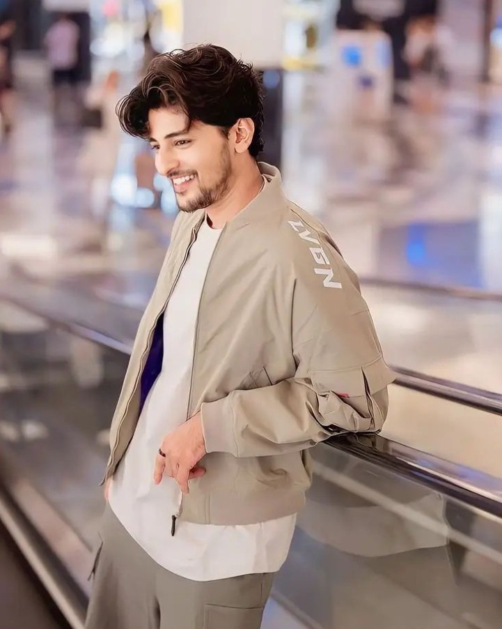 [1177+] Handsome Boy Pic Indian, Photos, Dp, Images, Pictures & Wallpapers (2026)