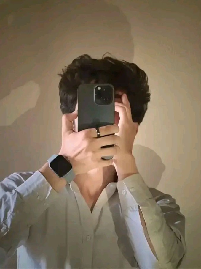 Hidden Face Boys Pic