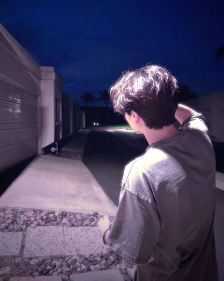 Hidden Face Boys Pic