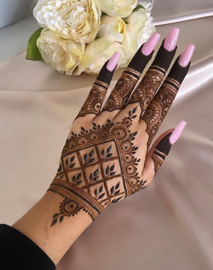 Arabic Mehndi Design