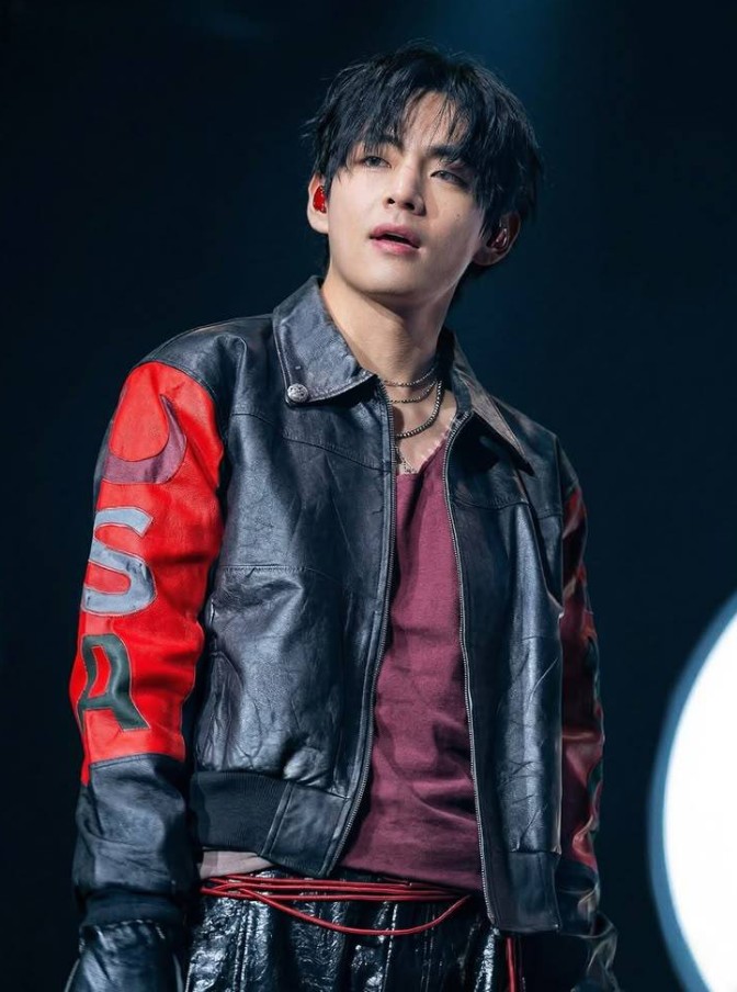 BTS V Cute Photos
