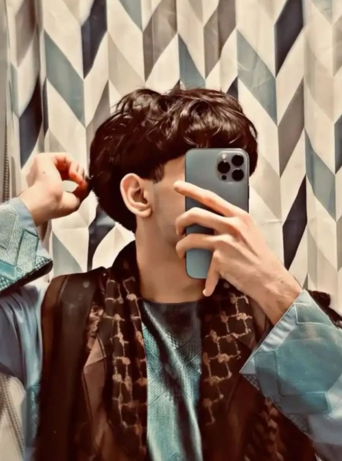 Hidden Face Boys Pic