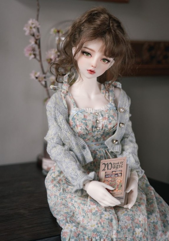 Doll DP