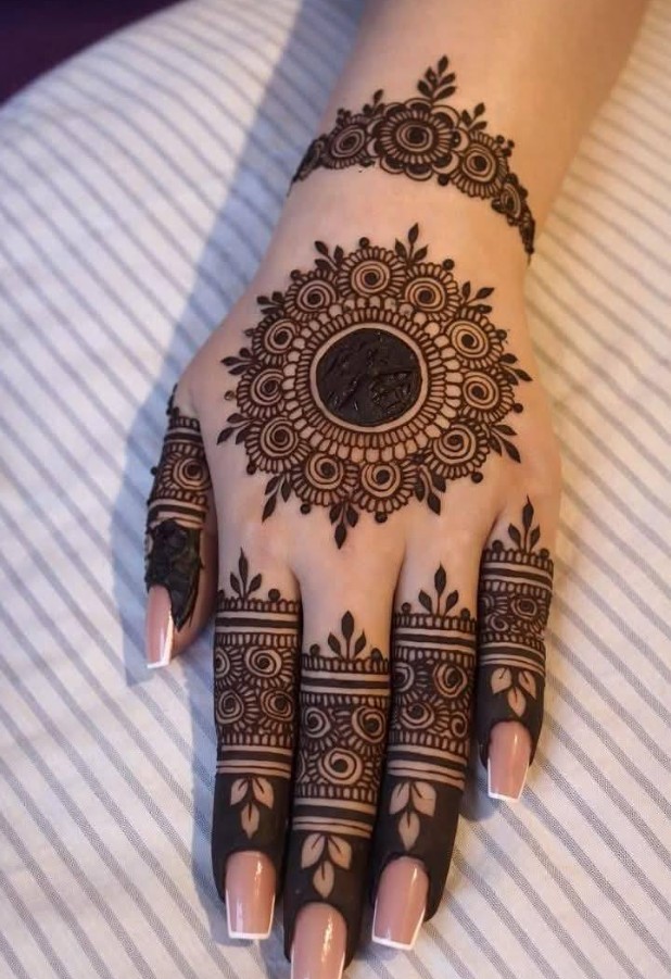 Arabic Mehndi Design