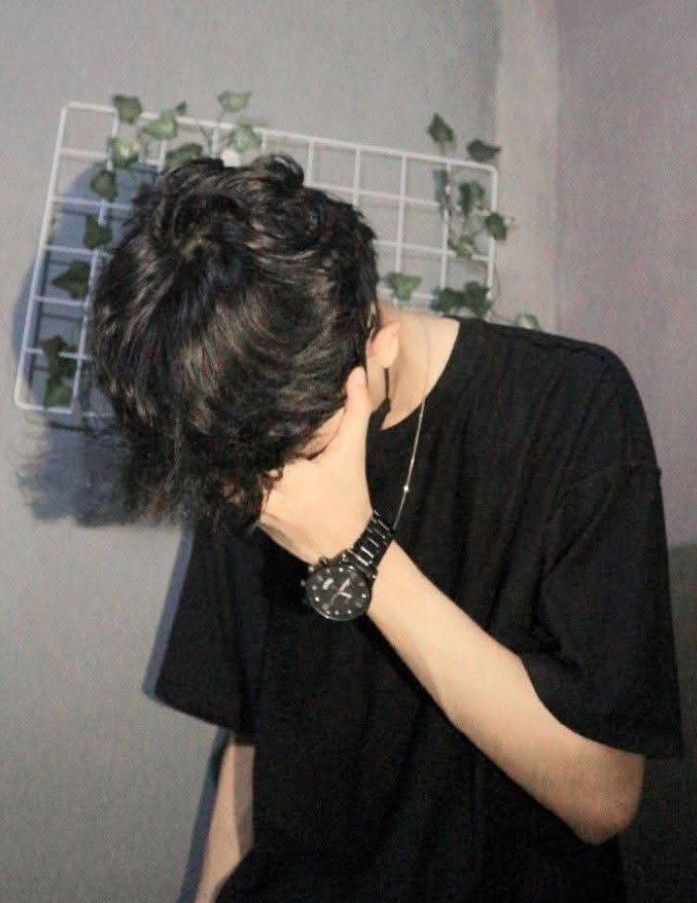 Hidden Face Boys Pic