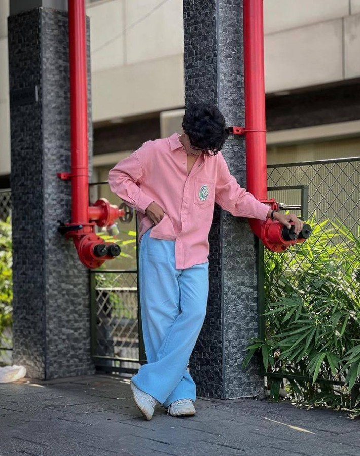 Hidden Face Boys Pic