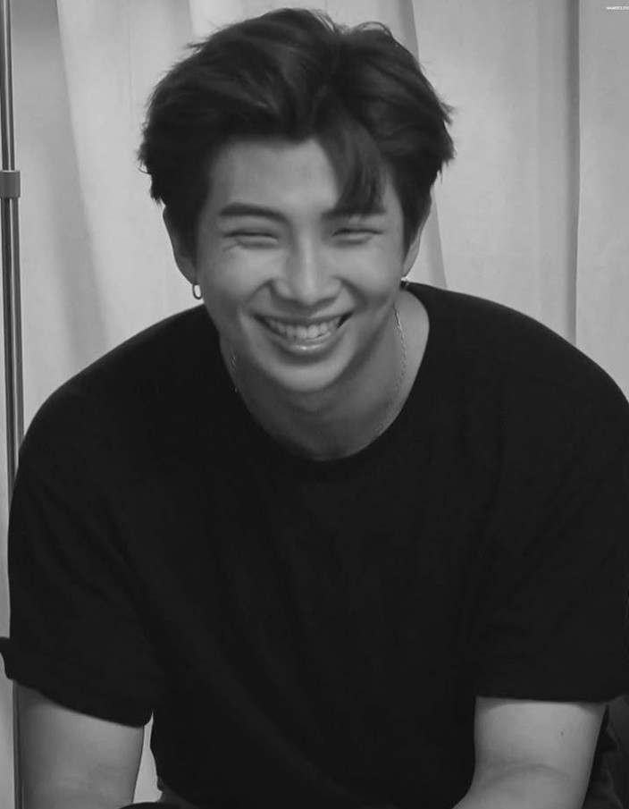BTS V Cute Photos