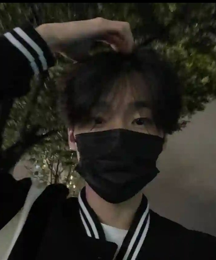 Hidden Face Boys Pic